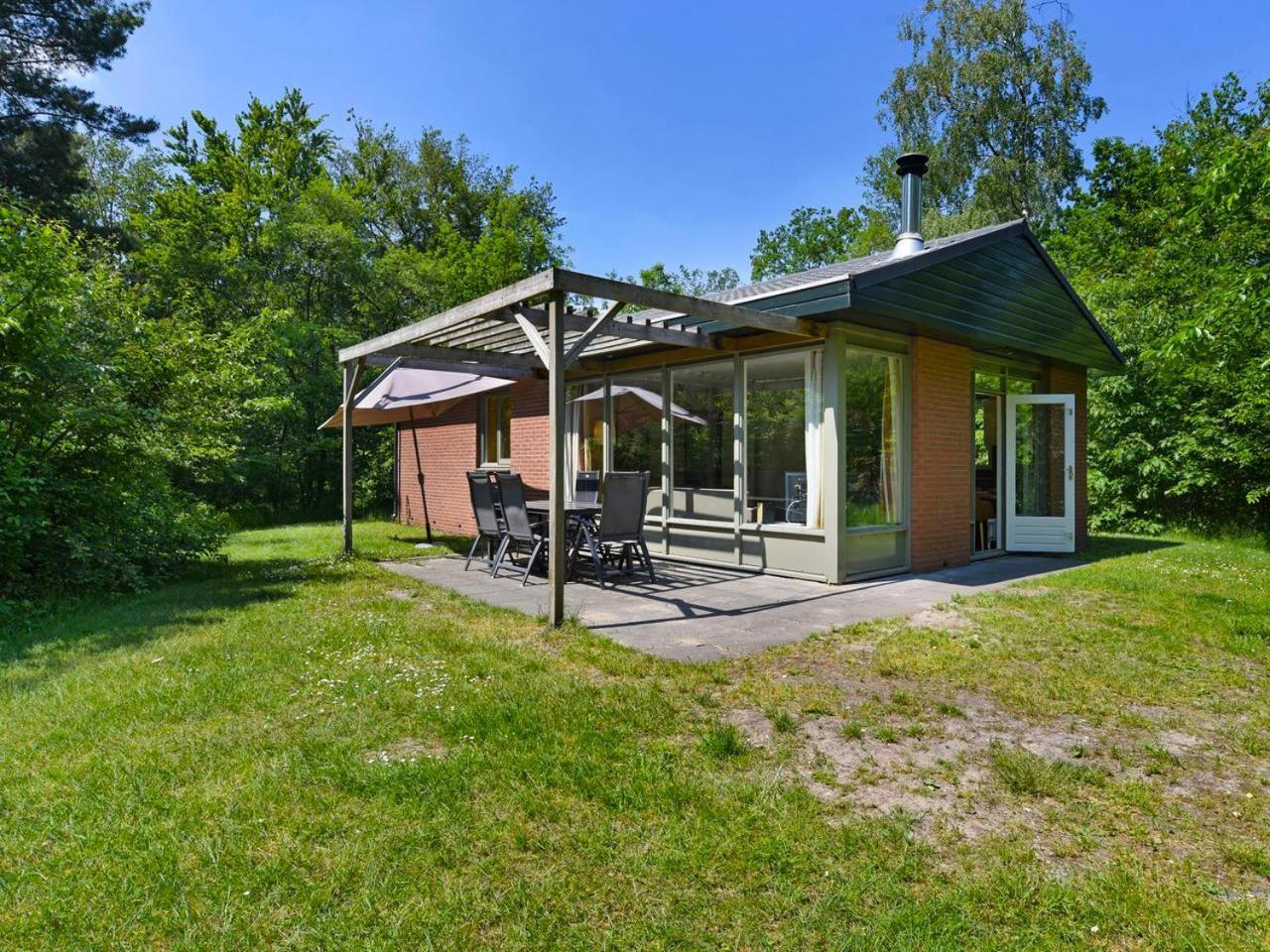Luxury 4-Person Bungalow In The Holiday Park Landal Twenhaarsveld Holten Exterior photo